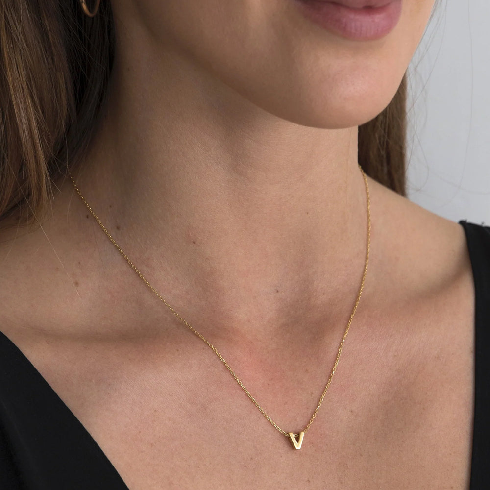 14K Yellow Gold Letter V Chain Necklace