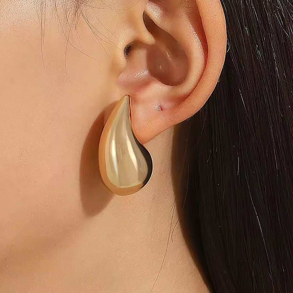 14K Yellow Gold Large Teardrop Earring