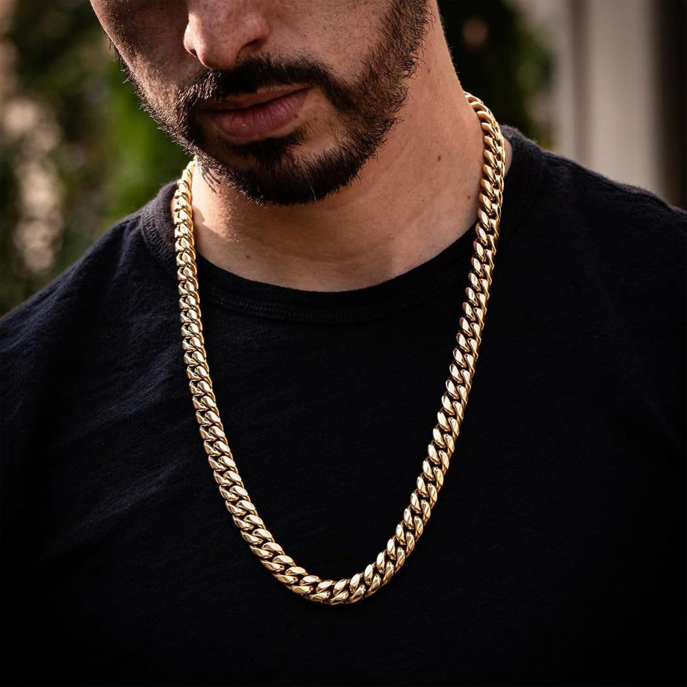 10K Yellow Gold Cuban Link Hollow Chain Necklace 18'' x 7.5mm