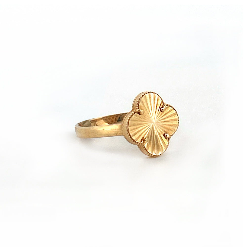 10K Yellow Gold Clover Ring Size 7.5