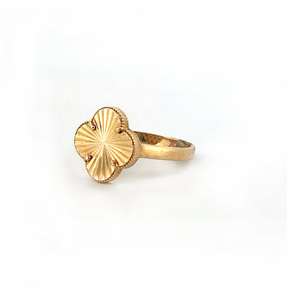 10K Yellow Gold Clover Ring Size 7.5