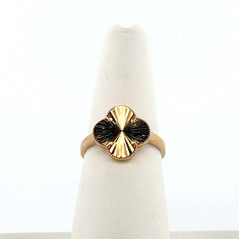 10K Yellow Gold Clover Ring Size 7.5