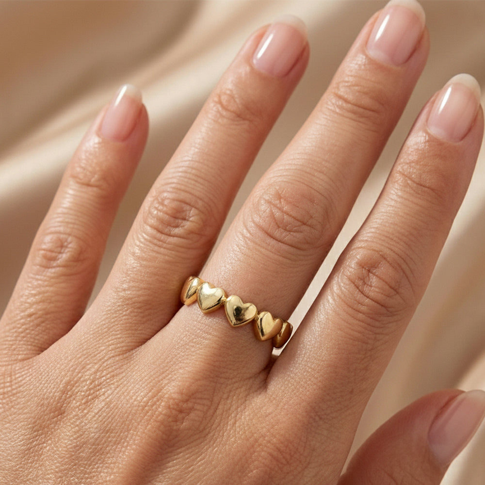 Infinity of Hearts Ring 10K 7.5